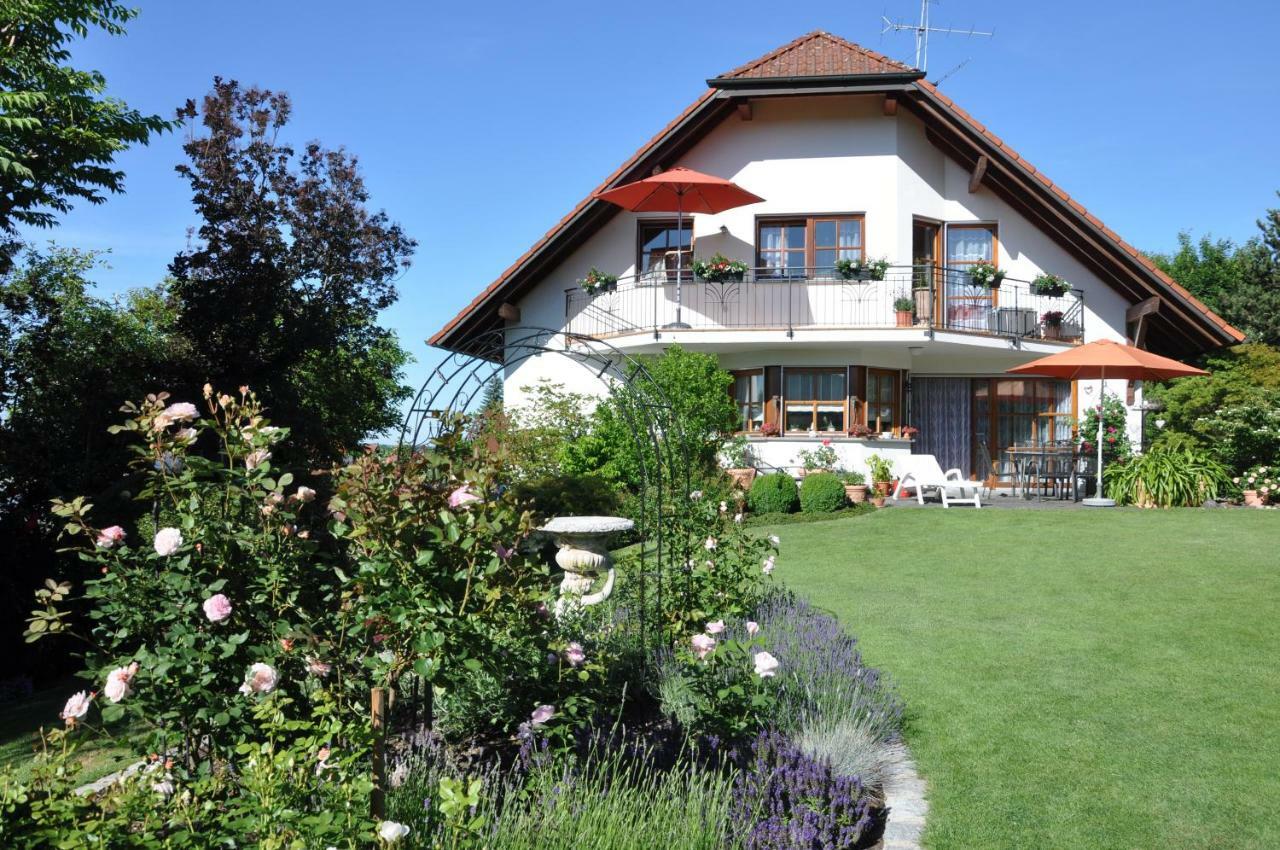 Ferienwohnung Im Rosengarten Ebenweiler Kültér fotó